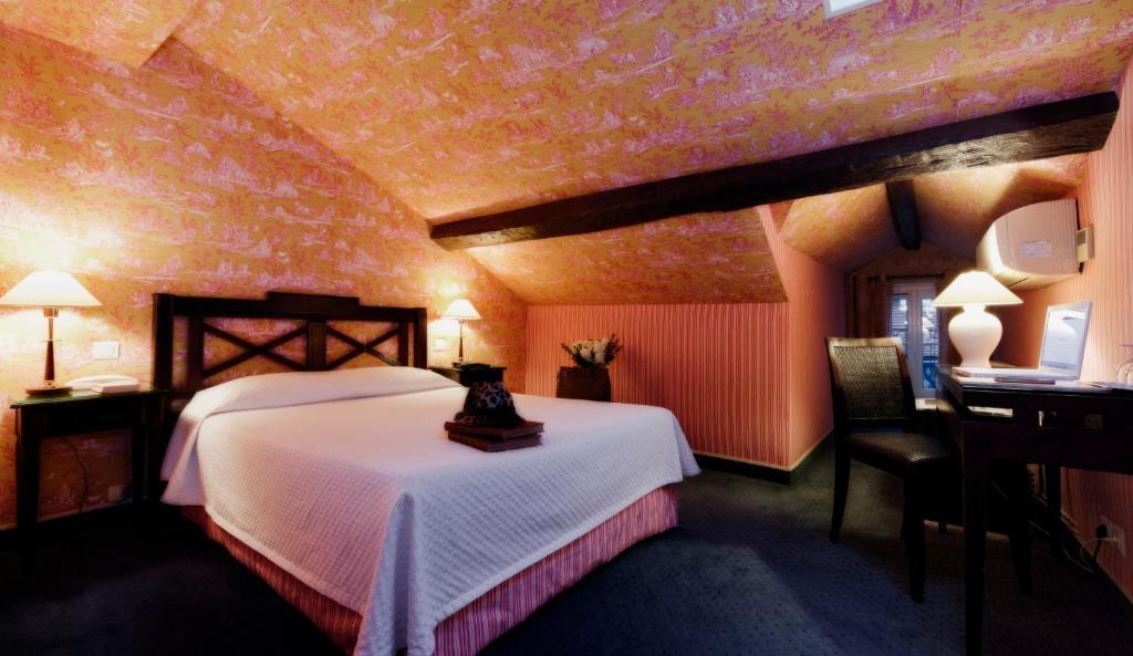 Classic Double Room,66519814:JPEG